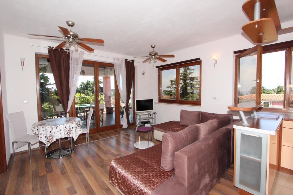 Apartments Horizont Rovinj Exterior photo
